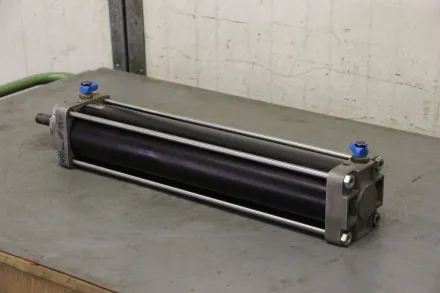 Hoerbiger DZC 5100EN/450 Pneumatikzylinder – RESALE