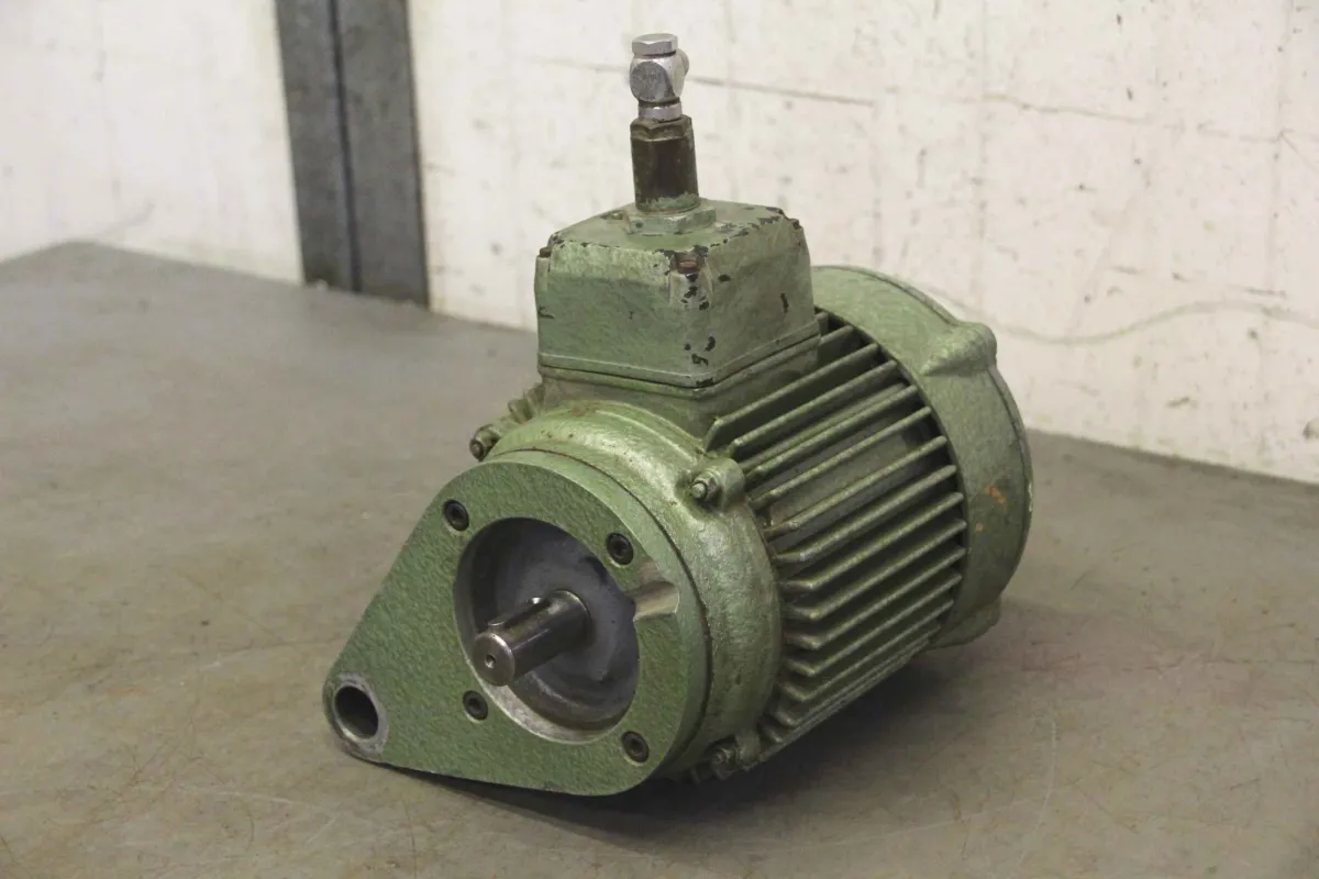 Himmelwerk 2 LF12/5.5 Elektromotor 1,1 kW 2780 U/min