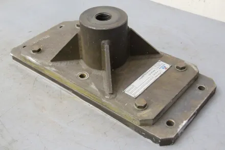 Matrinor 555/252/H175 mm Lastbock 4 Stück – RESALE