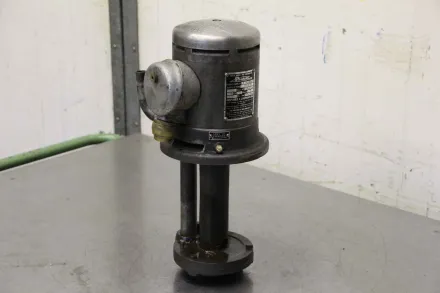 Wauquier 5 / 69300  305 P Kühlwasserpumpe – RESALE