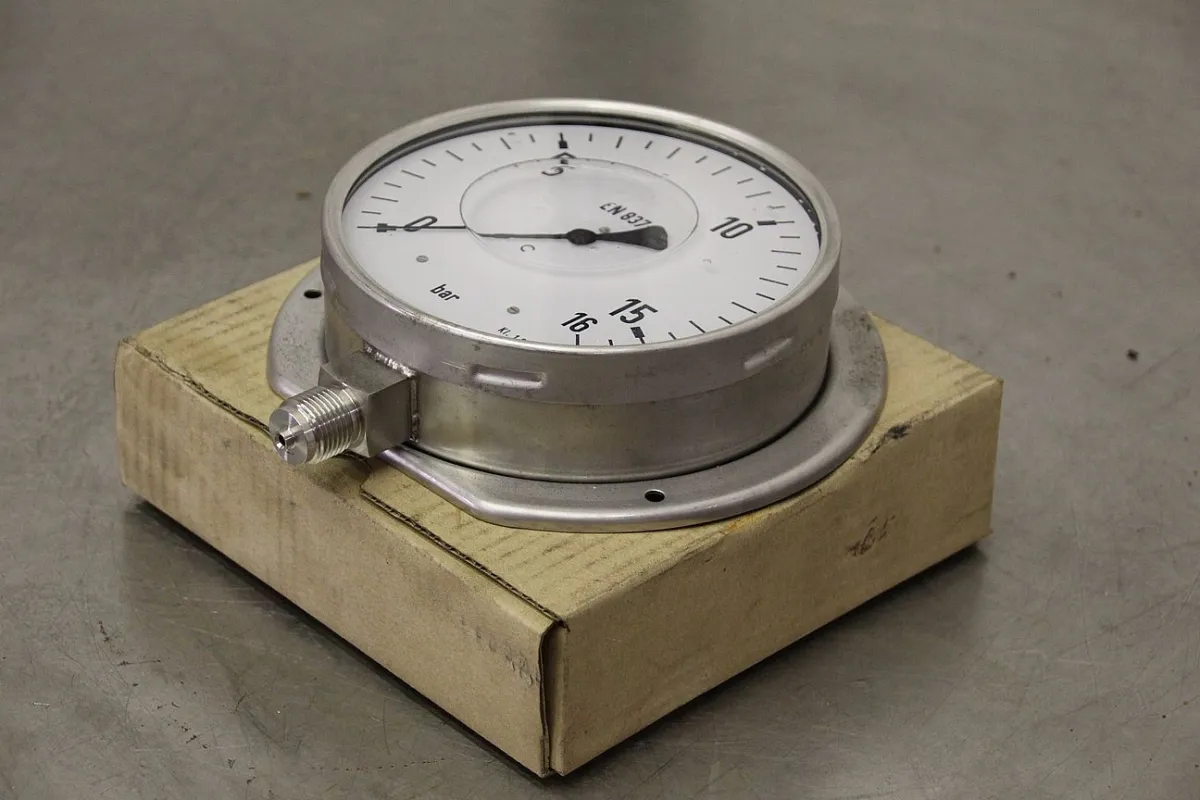 0-16 bar Manometer