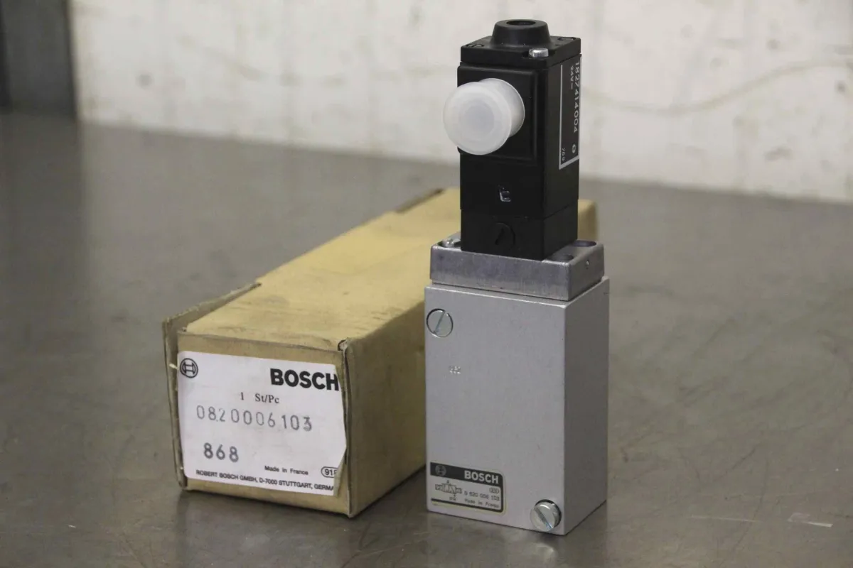 Bosch 0 820 006 103 Wegeventil