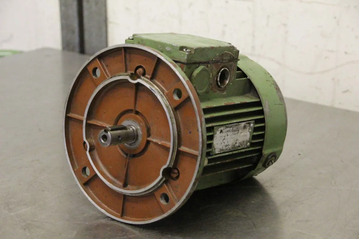 1500 U/min B5 Elektromotor 0,37 kW 1500 U/min