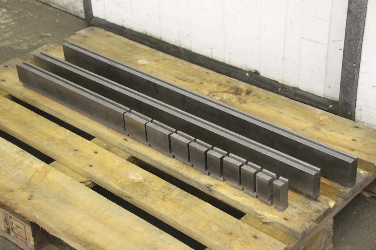 30/79/2917 mm Abkantwerkzeug geteilt 2917 mm