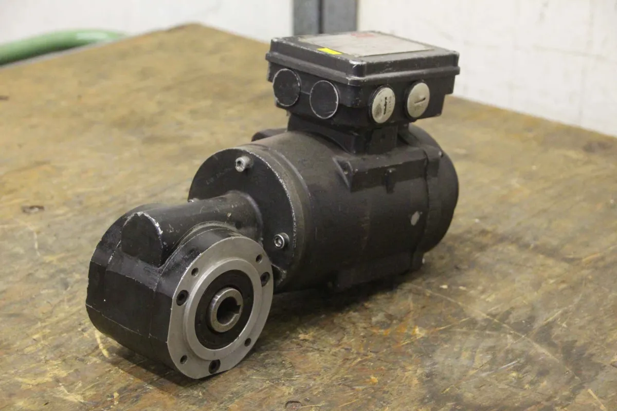 SSB DS-SgFN009-0365 Getriebemotor 0,25 kW 87/12 U/min