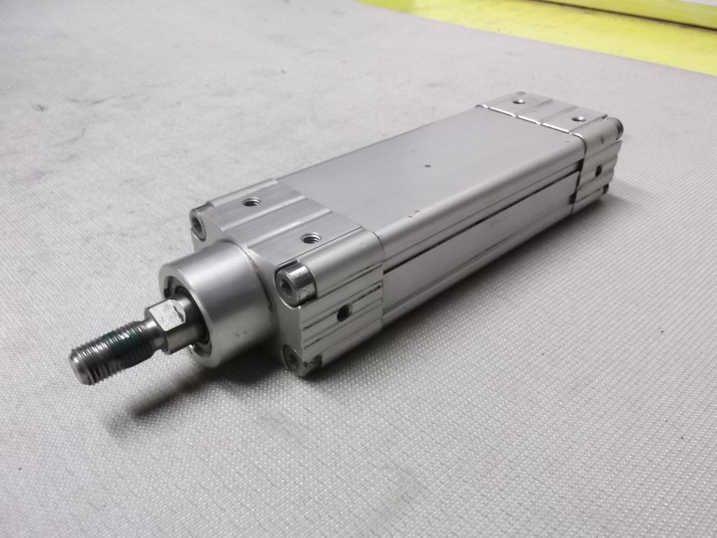 Bosch 0 822 304 003 Pneumatikzylinder