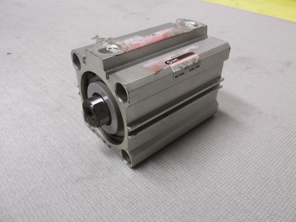 SMC ECDQ2B50-50D Kompaktzylinder