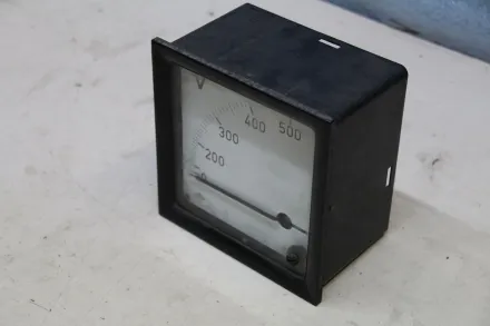 H&B Elima Spannungsmessgerät, Voltmeter 100-500V Einbaumessgerät Analog – RESALE