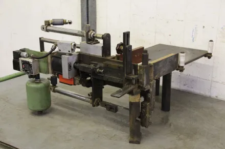HOMAG BRANDT 665/540/H375 mm Profilhalter Kantenanleimmaschine – RESALE