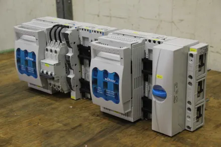 Schneider Wöhner Multi 9 wöhner QCC Hilfsstromschalter – RESALE