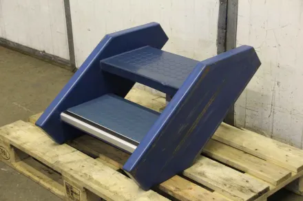Stahl 760/590/H400 mm Maschinentreppe – RESALE