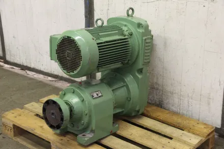 Sew Eurodrive DFV132ML-4 regelbarer Getriebemotor 9,2 kW 34-207 U/min – RESALE