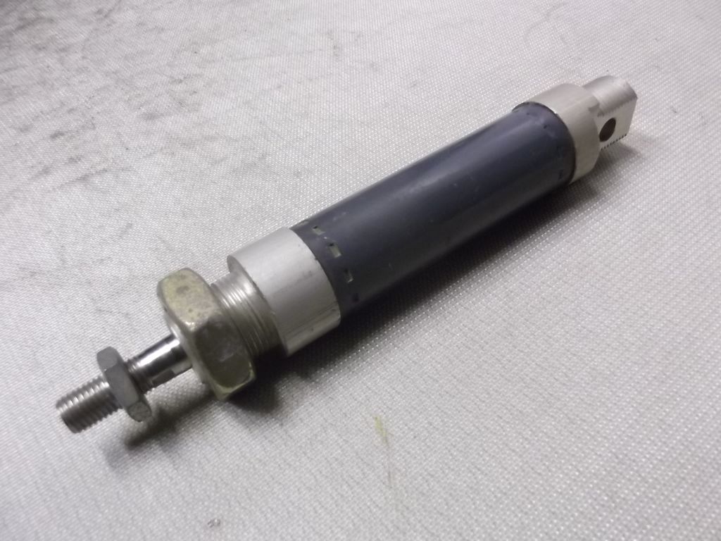Bosch 0 822 434 003 Pneumatikzylinder