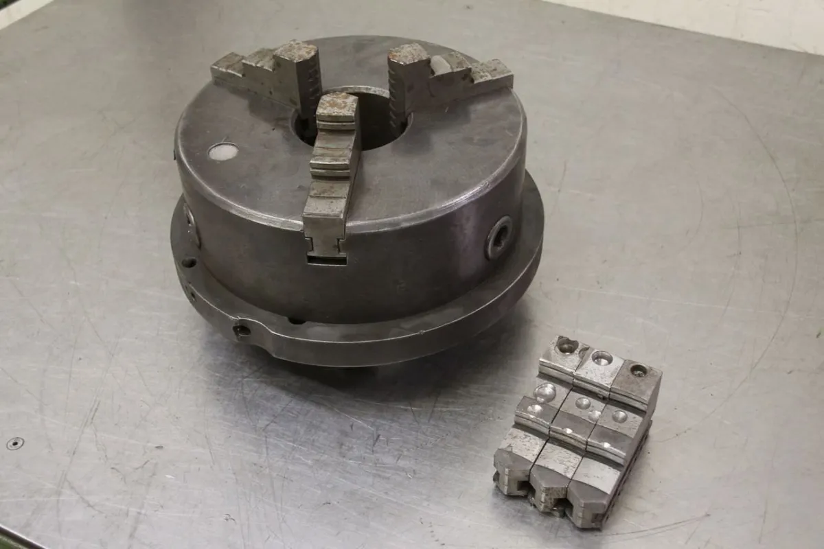 Durchmesser 240 mm Dreibackenfutter