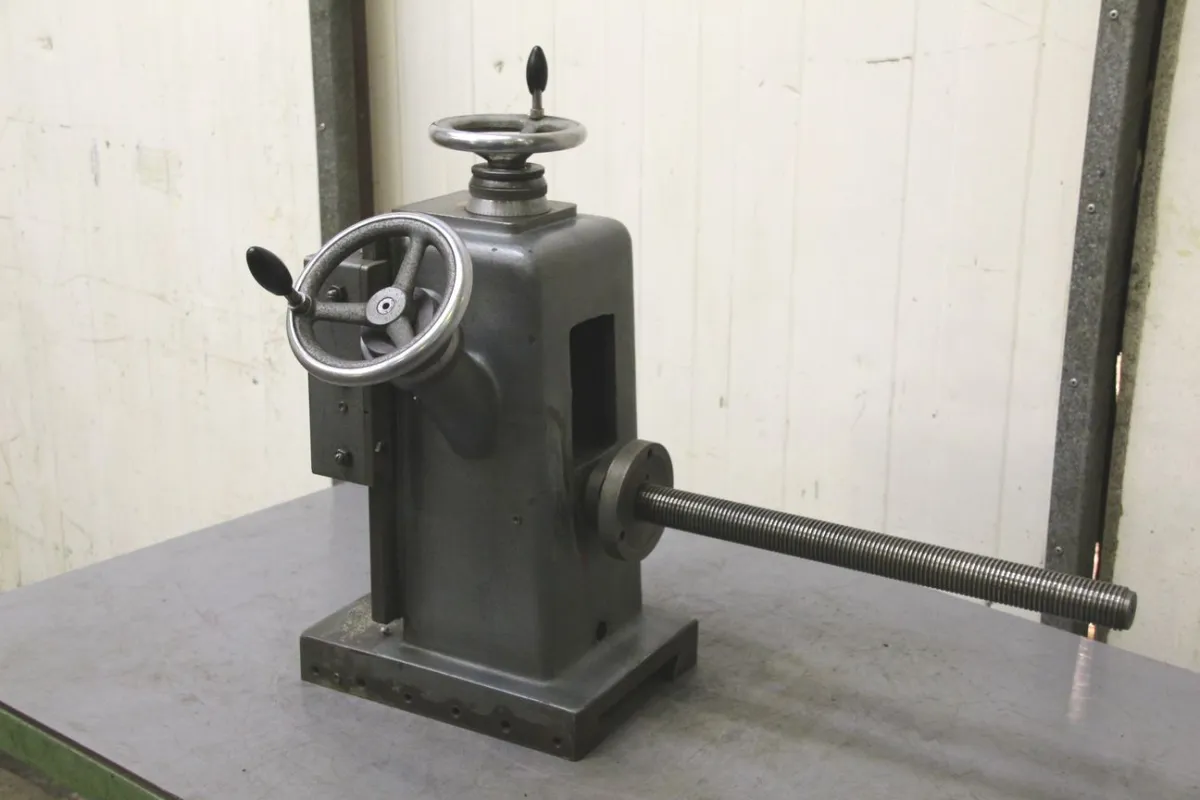 Kunzmann UFV 600 Quersupport