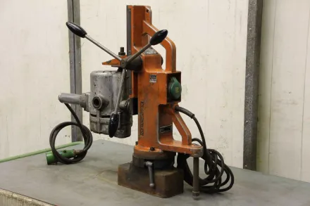 Magnetor Aeg P8 32 L  HBE-IV Magnetbohrmaschine 265 V/200 Hz – RESALE