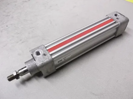 Parker AZ5040/160 Pneumatikzylinder – RESALE