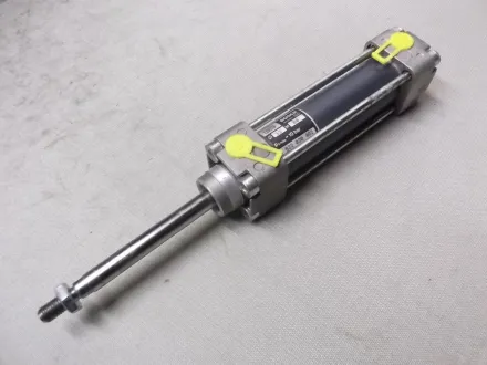 Bosch 0 822 020 402 Pneumatikzylinder – RESALE