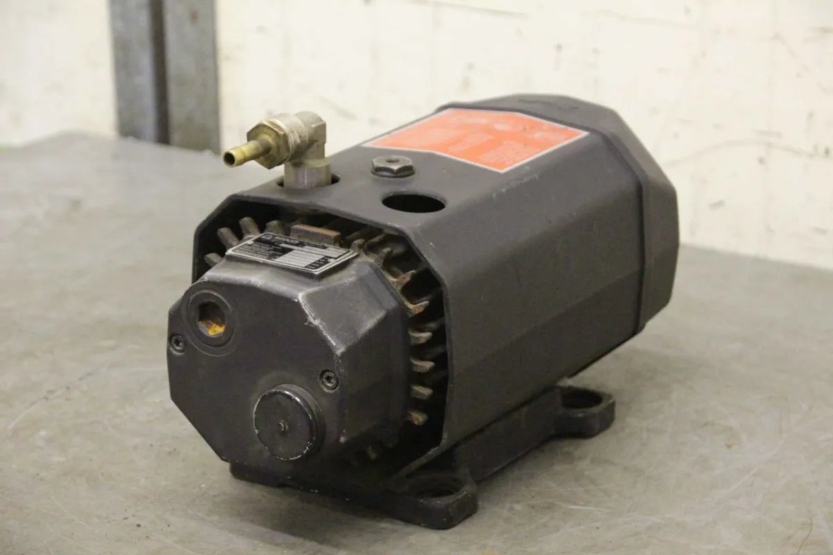 Becker VT 3.10 Vakuumpumpe 0,37 kW 10 m³/h