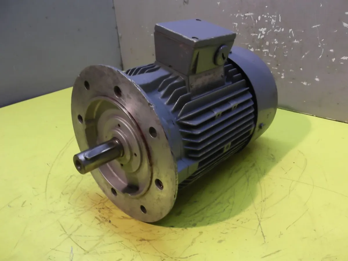 P.I.V.-Antrieb 90/8/4-142 541 Elektromotor 0,35/0,5 kW 660/1325 U/min