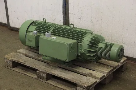 Flender 2 GR200/230 Frequenzumformer 165 V 300 Hz 26 kVA – RESALE