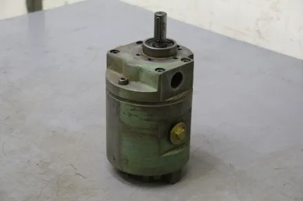 Unbekannt 5163 Hydraulikmotor – RESALE