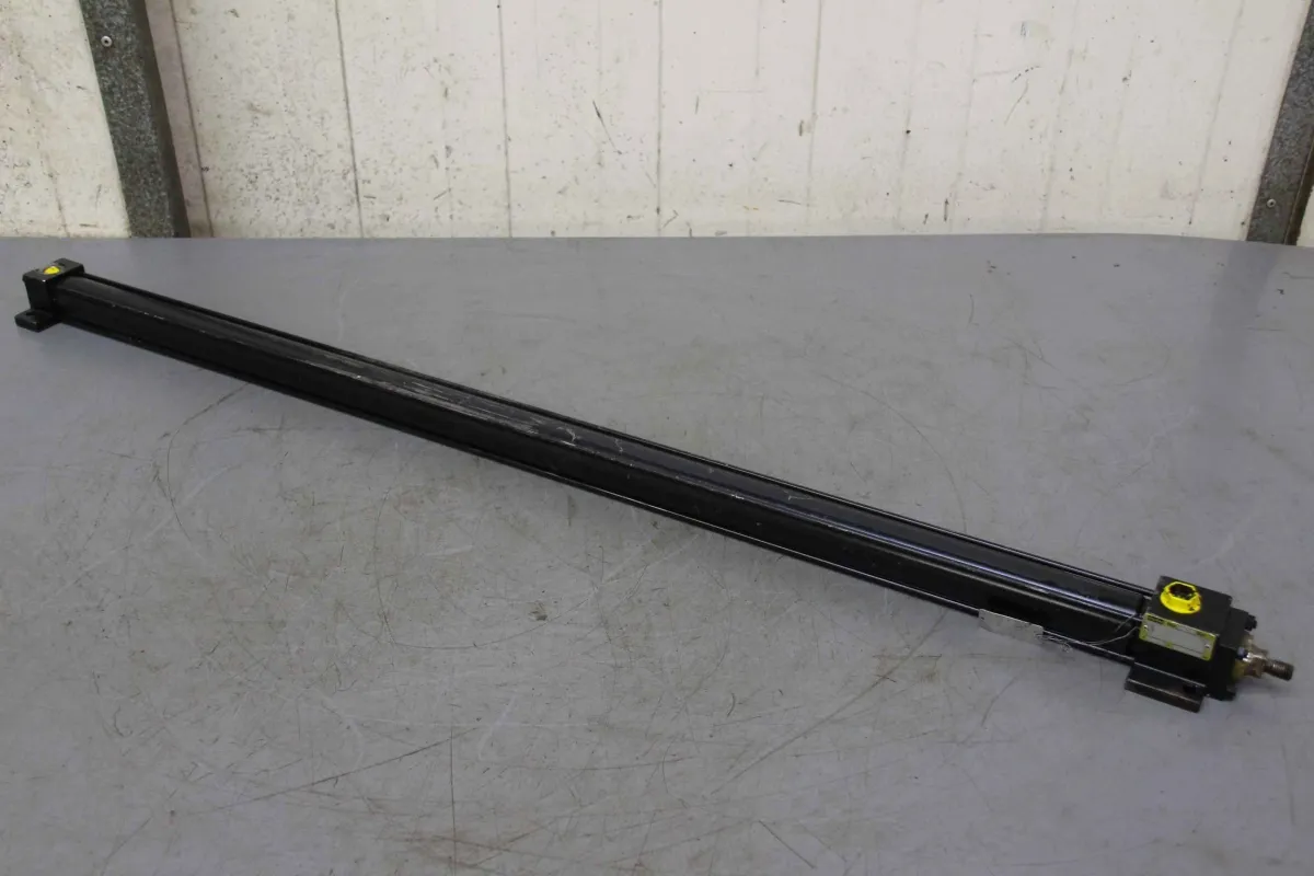 Parker C-M1144 Hub 850 mm Hydraulikzylinder