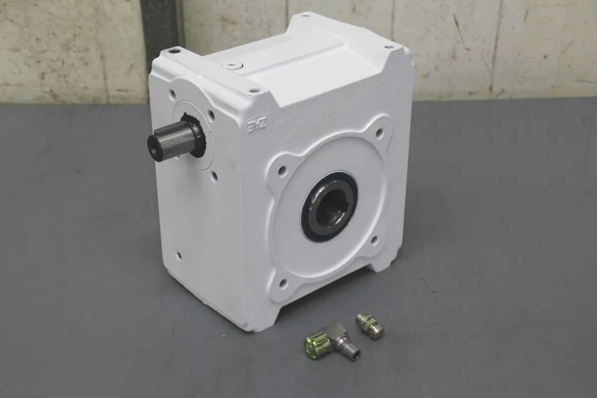 Mädler E 080 B Gear ratio 26,5:1