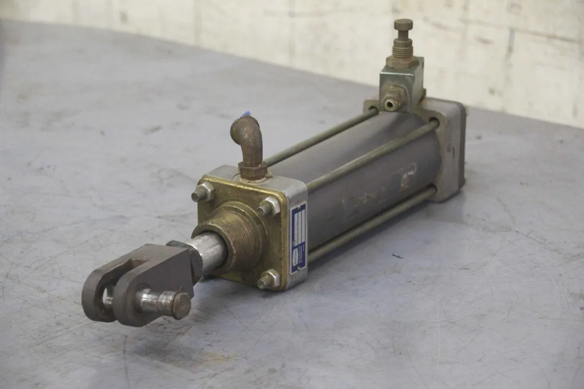 Martonair SM/925 Hub 150 mm Pneumatikzylinder