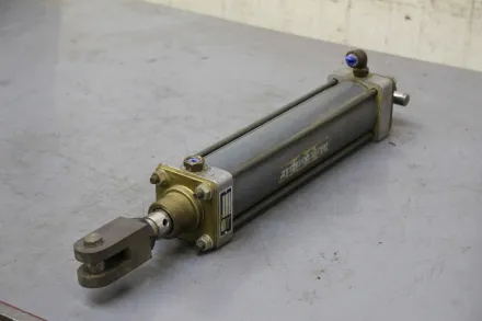 Martonair SM/925 Hub 250 mm Pneumatikzylinder – RESALE
