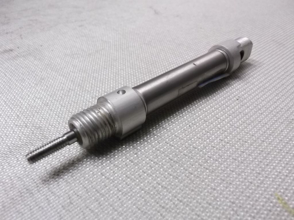 Bosch DSN-10-25P Pneumatikzylinder