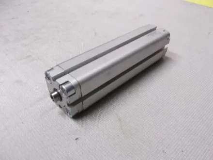Festo ADVU-25-120-P-A Kompaktzylinder – RESALE