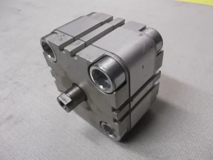 Festo ADVU-63-10-PA Kompaktzylinder – RESALE
