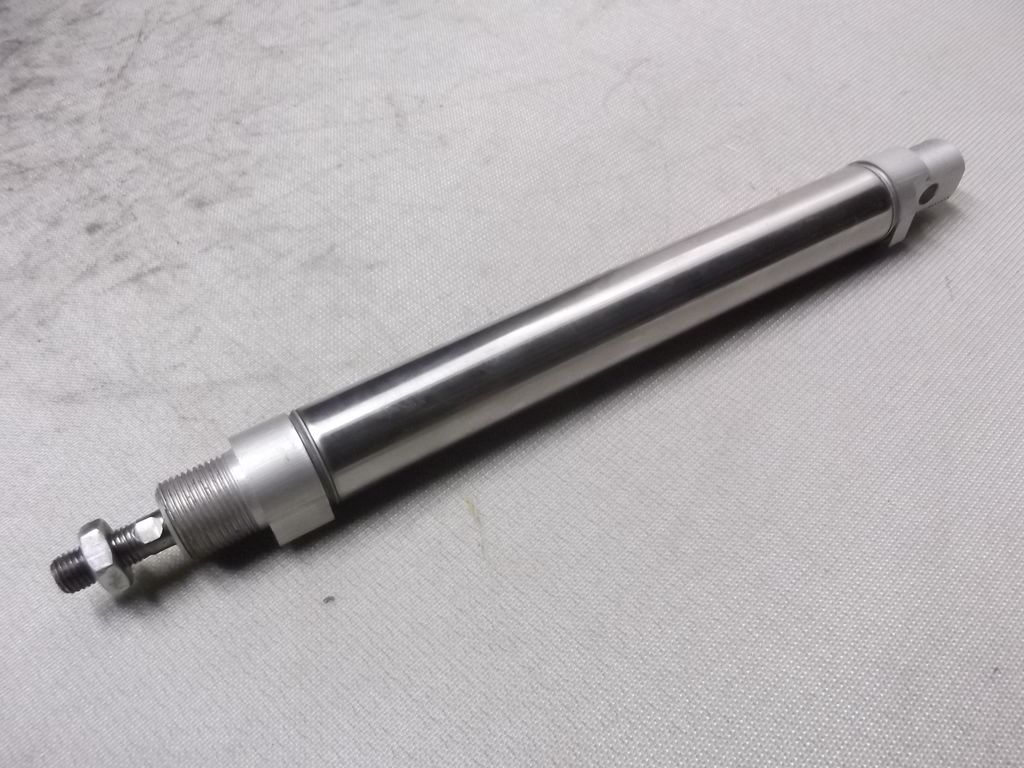 Bosch 0 822 034 207 Pneumatikzylinder