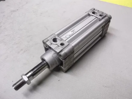 Bosch 0 822 353 003 Pneumatikzylinder – RESALE