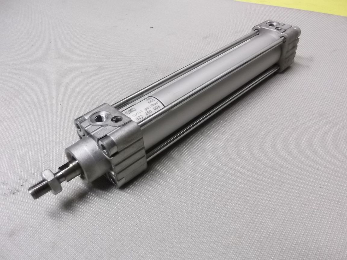 Bosch 0 822 240 006 Pneumatikzylinder