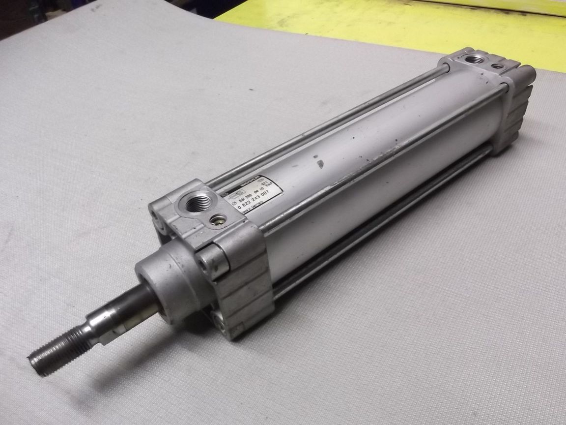 Bosch 0 822 243 007 Pneumatikzylinder