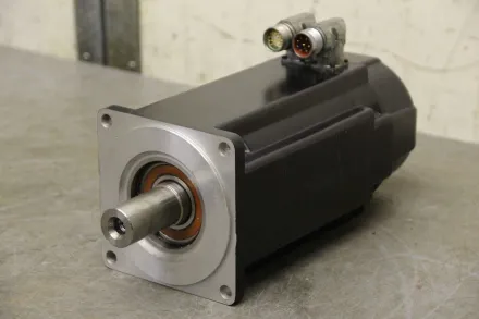 Beckhoff AM3065-OM41-0000 Servomotor 3,97 kW 2500 U/min – RESALE