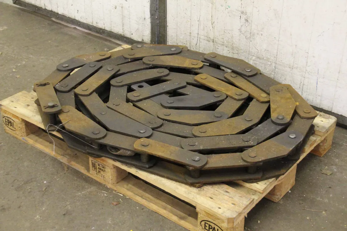 200 mm Transportkette 9,6 m