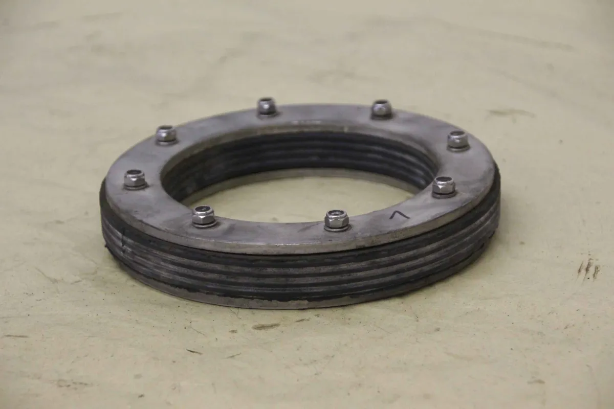 Edelstahl Ø 198/135 mm Rohrdichtkissen