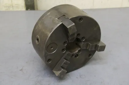 WMW Niles Durchmesser 200 mm Dreibackenfutter – RESALE
