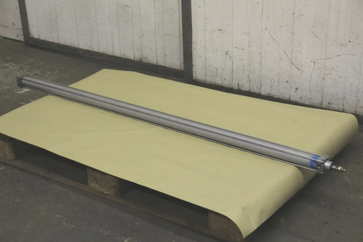 Festo DNN-40-1400 PPV-A Pneumatikzylinder