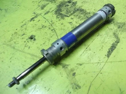 Festo DSW-32-100 Pneumatikzylinder – RESALE