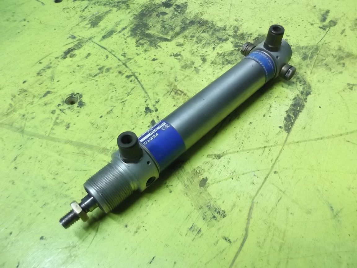 Festo DSW-32-100 P-A Pneumatikzylinder