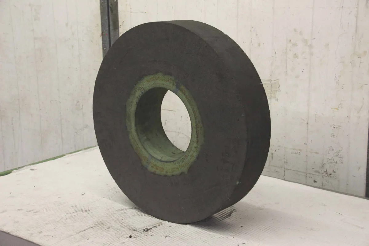 Ø 555 / 110 mm Schleifscheibe