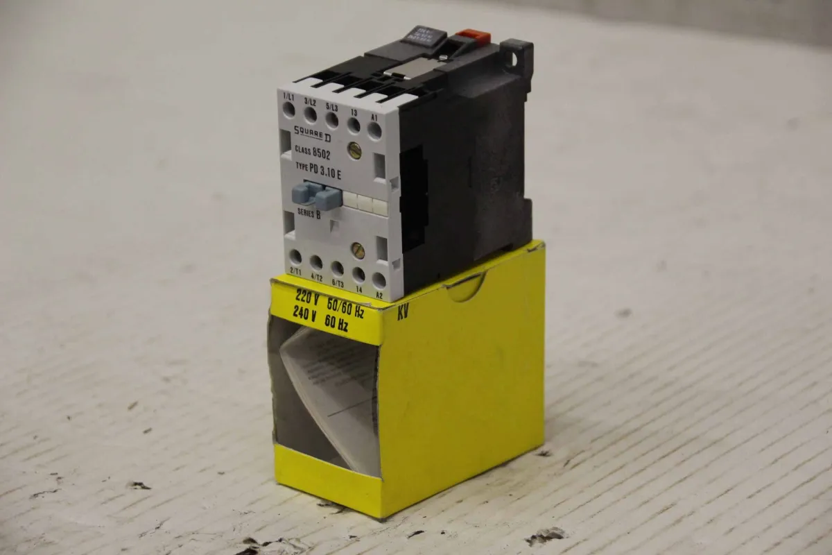 Square D PD 3.10 E Basic module