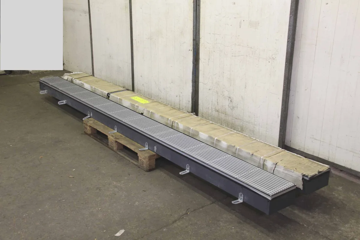 3900/260/H145 mm Unterflurkonvektor