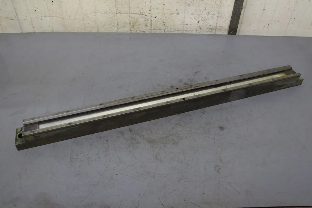 805 x 25 Hydraulikbehälter Schauglas