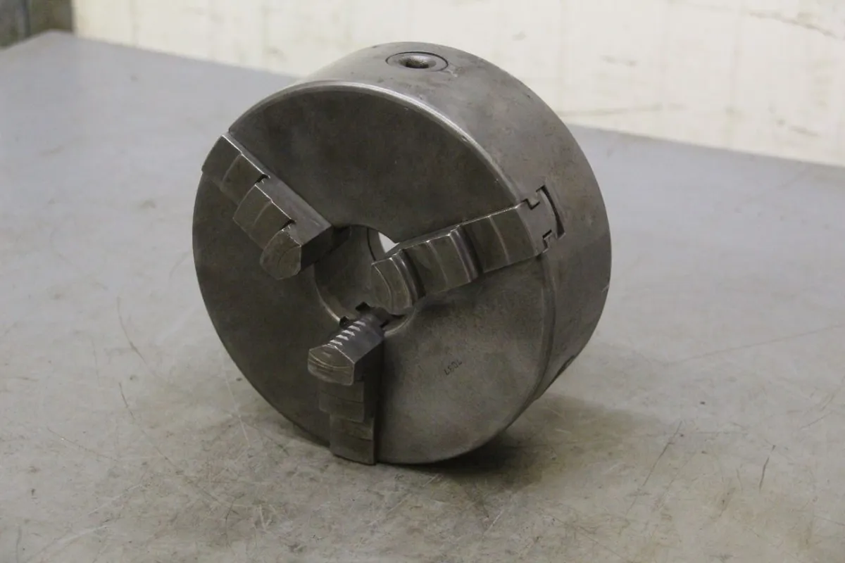 Ø 200 mm Dreibackenfutter