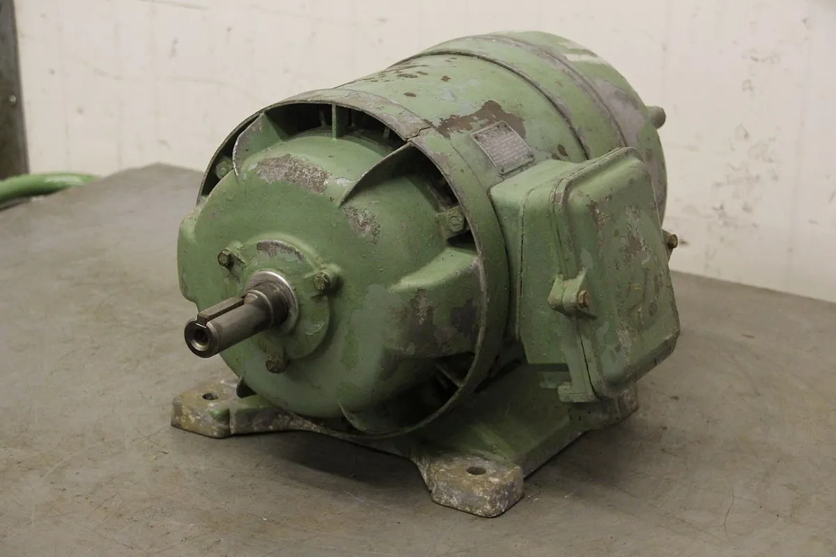 VEM DMK5/6MC Elektromotor 3,5 kW 950 U/min